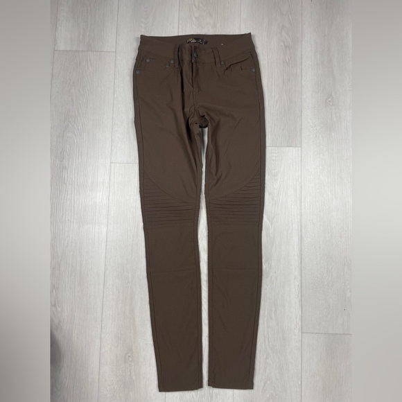 Prana Pants - PrAna Moto Skinny Pants Size 4 Brown Nylon Stretch Outdoor Hiking Travel